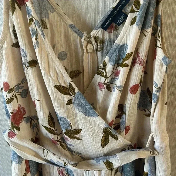 American Eagle Romper - Picture 4 of 8